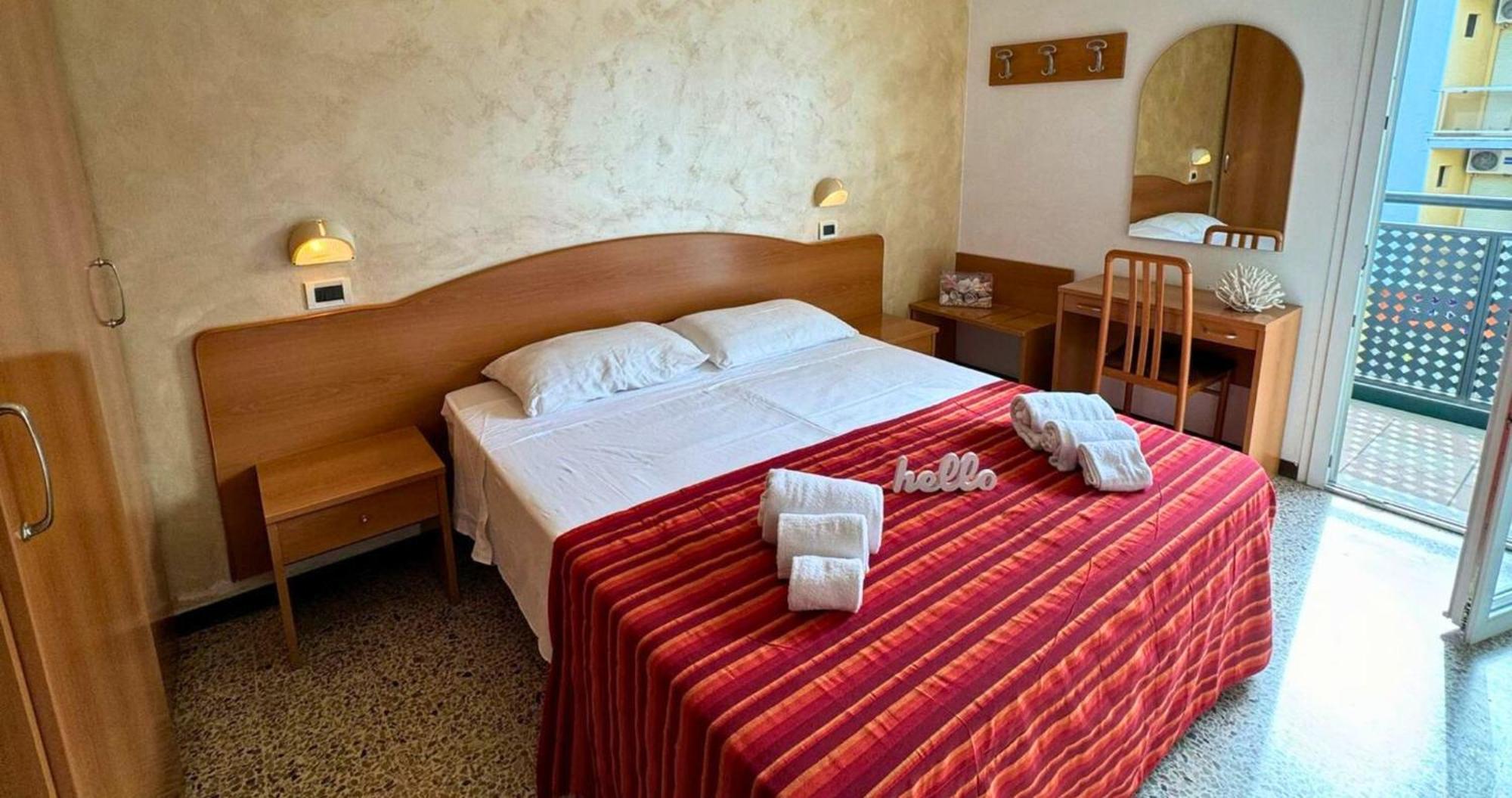 Hotel Caruso Rimini Extérieur photo