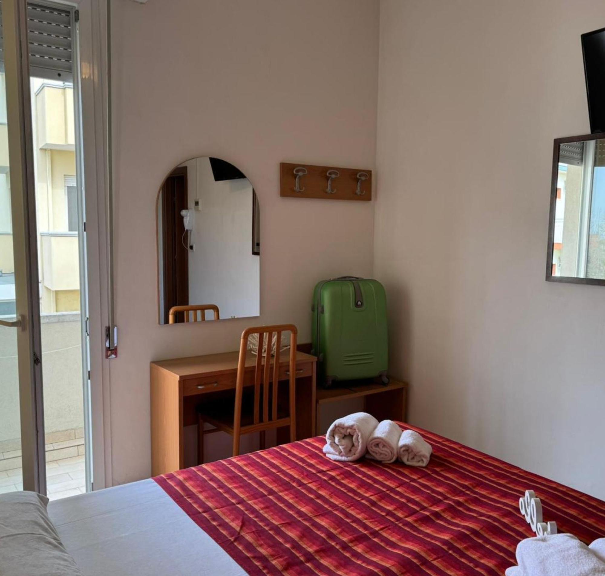 Hotel Caruso Rimini Extérieur photo