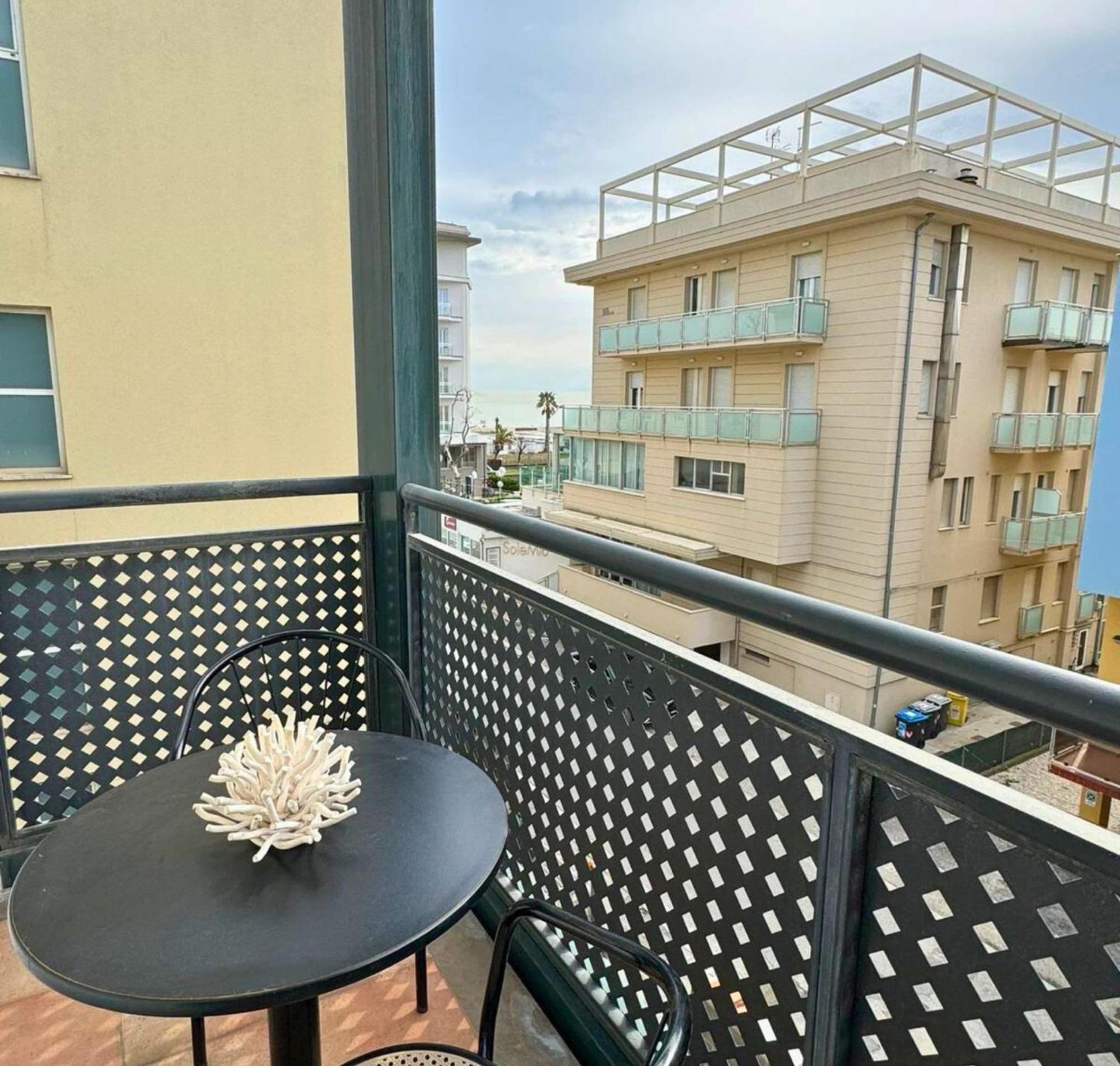 Hotel Caruso Rimini Extérieur photo