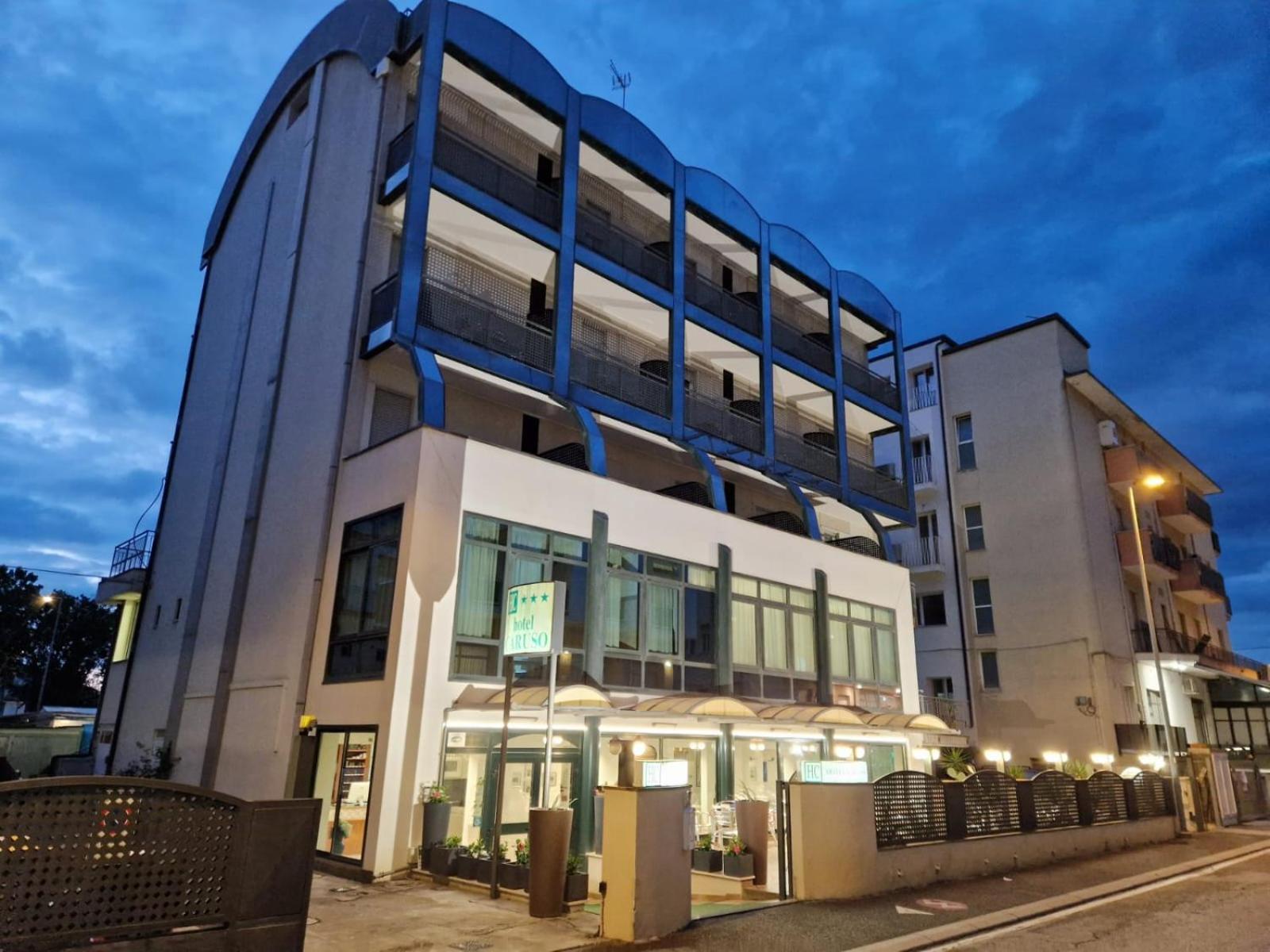 Hotel Caruso Rimini Extérieur photo