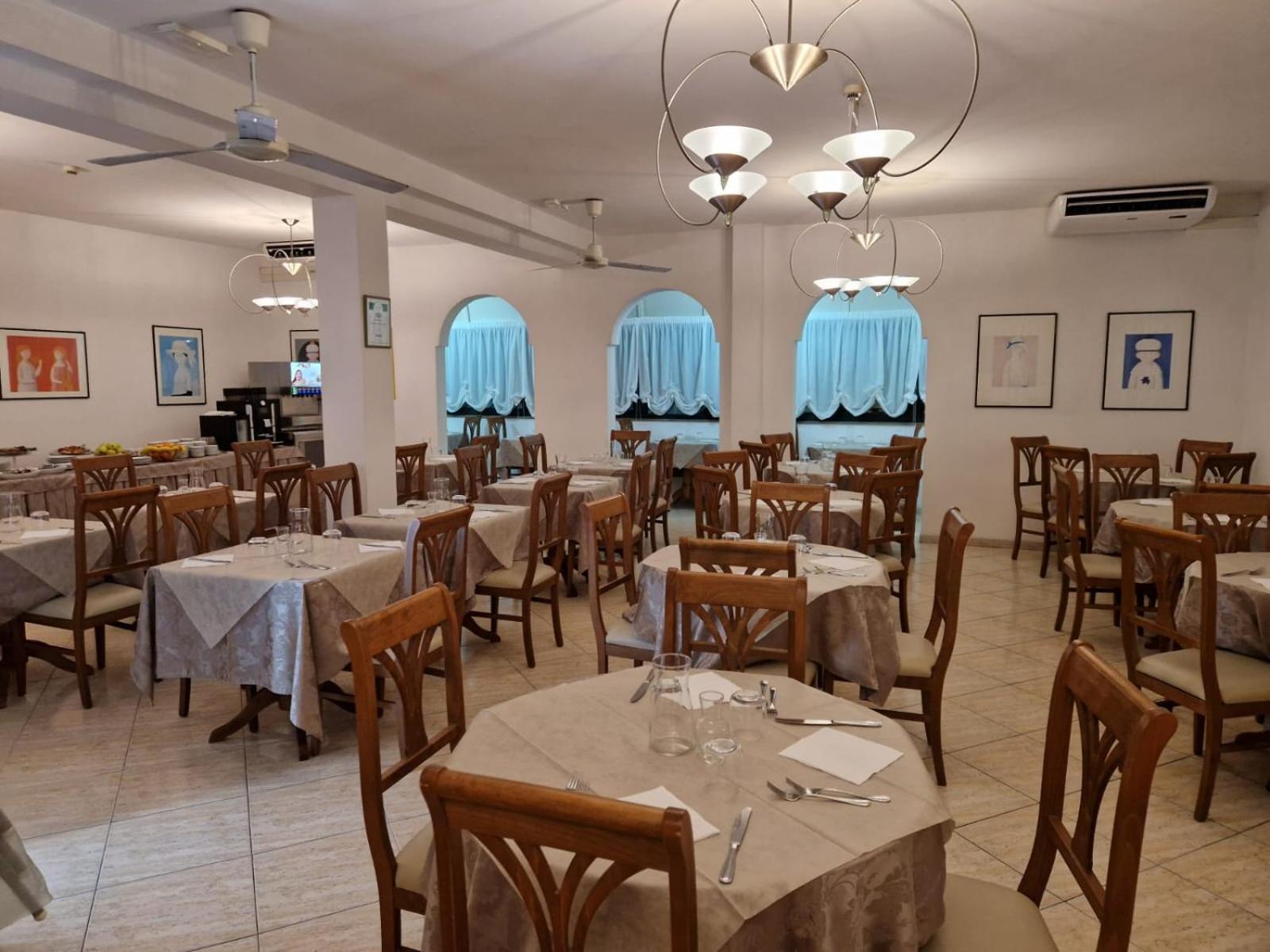 Hotel Caruso Rimini Extérieur photo